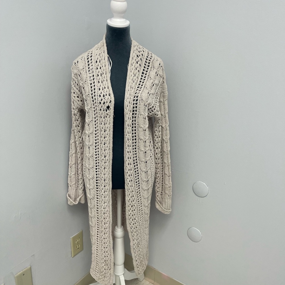 Cardigan Long Moon & Madison  Cream. (M) NWT